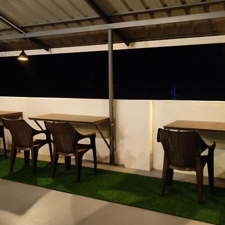 Happy Buddha S4 Aparthotel Varkala Exterior foto